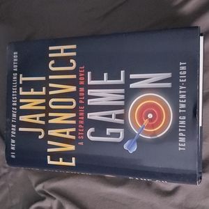 Janet Evanovich Hardback Game On Book